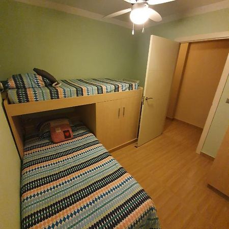 Room In Benidorm Downtown En Piso Compartido Alicante Exterior photo